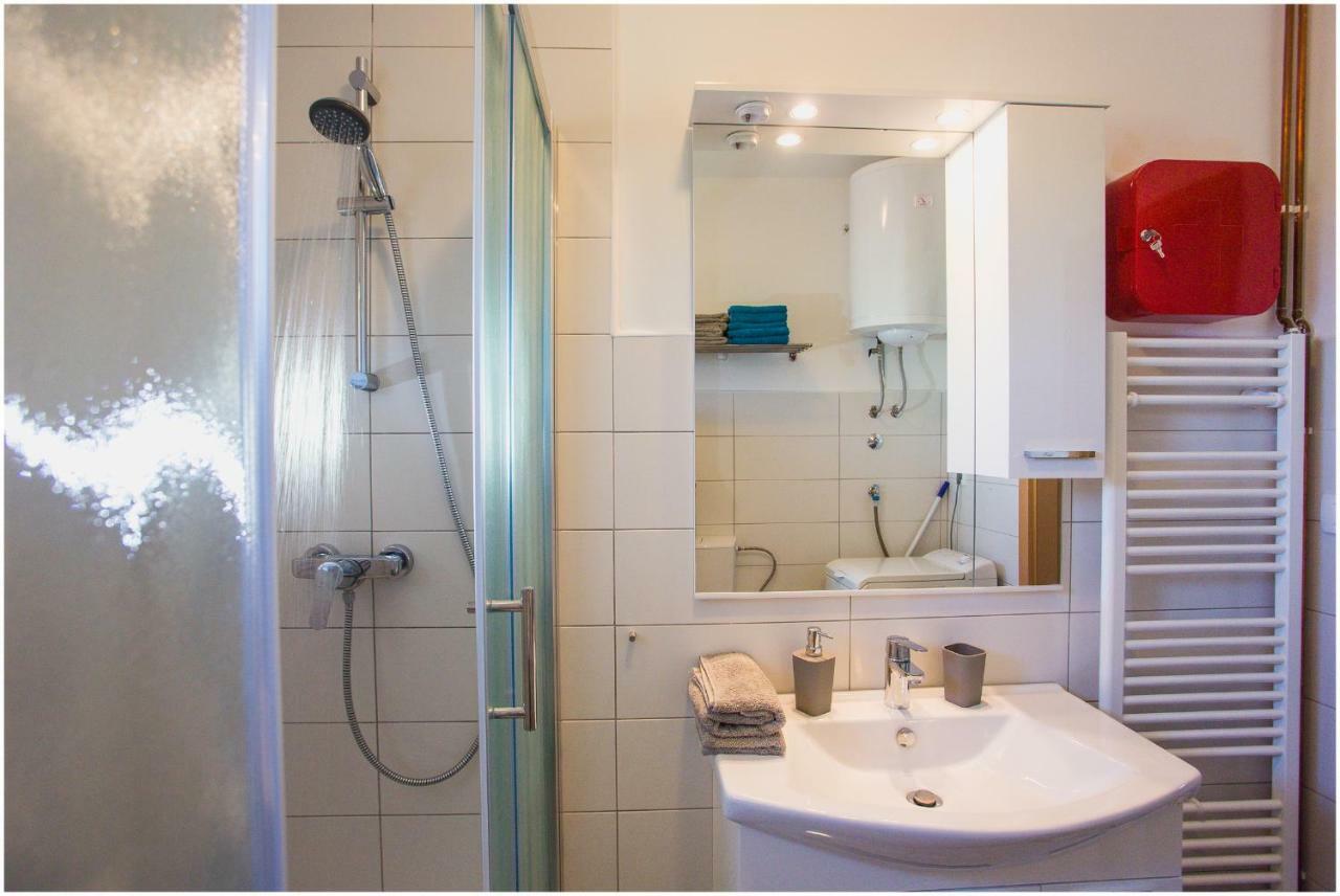 Hotel House Mellifera à Razvode Extérieur photo